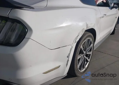 2017 Ford Mustang Gt Premium z USA, uszkodzony, nr VIN 1FA6P8CF4H5344777